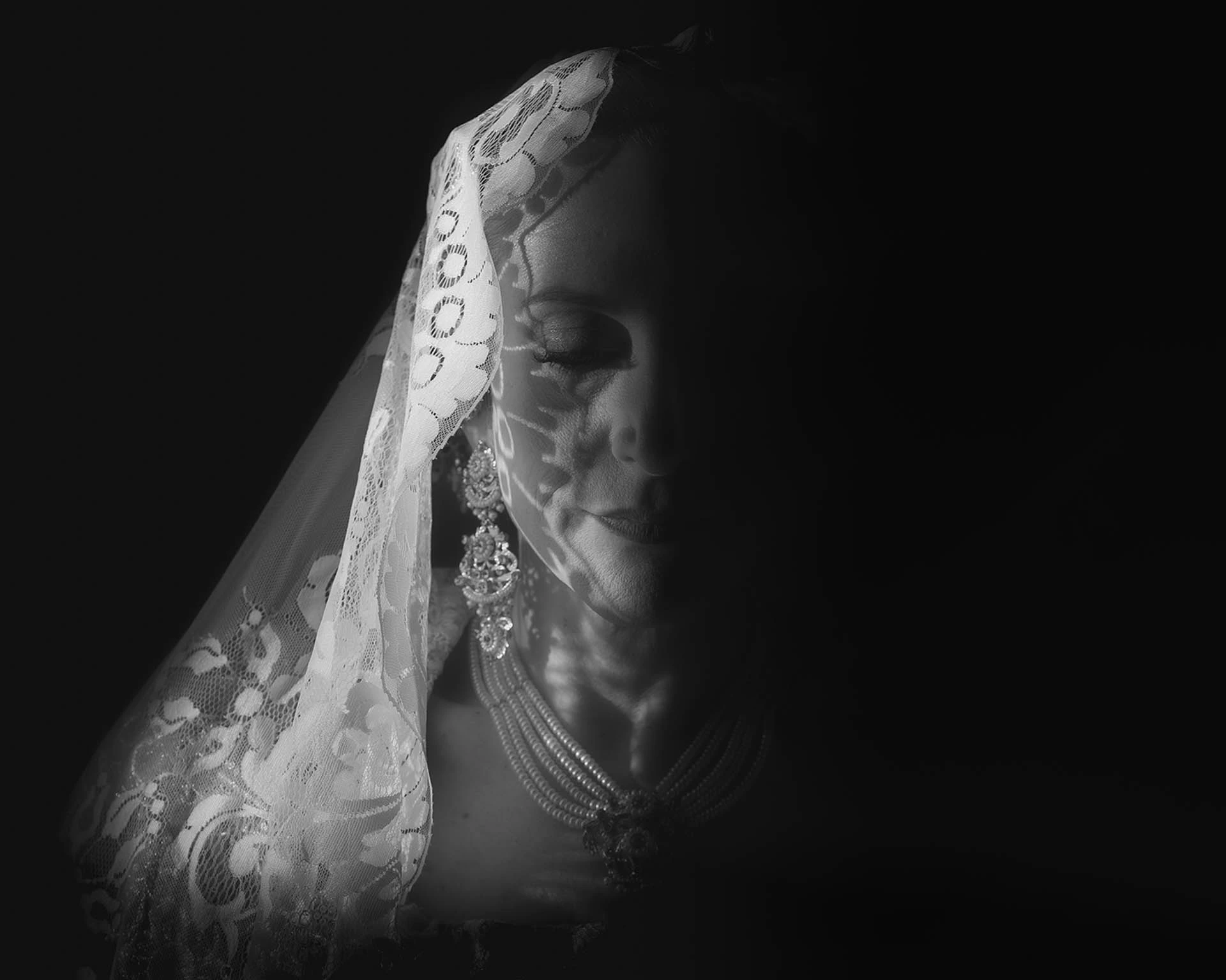 Original portrait of a Fallera