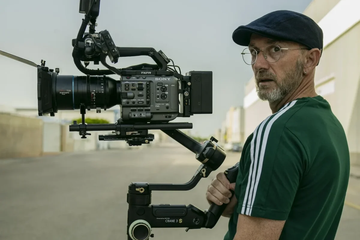 Vicente Porfilio - Filmmaker y Realizador Audiovisual en El Claroscuro Films. Con Cámara Sony FX6