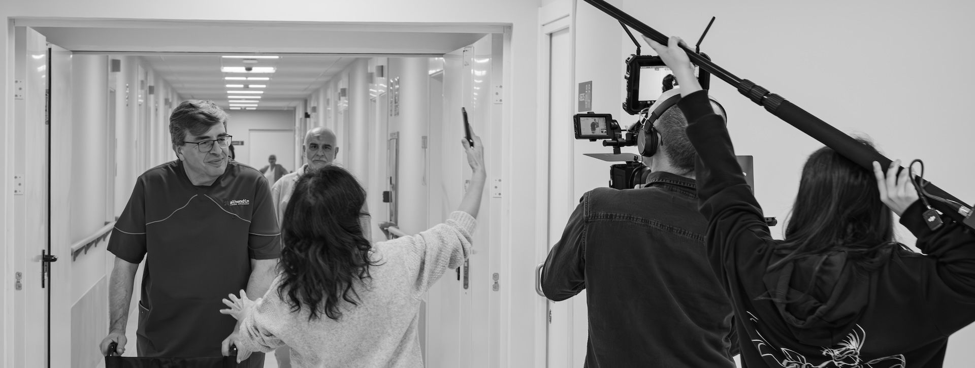 Worldwide Filmmaker Behind the scenes in a EL CLAROSCURO FILMS filming set